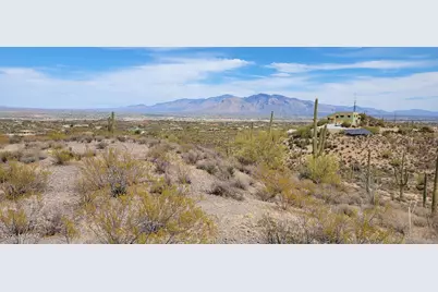 4790 N El Adobe Ranch Road, Tucson, AZ 85745 - Photo 2