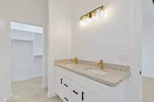 1847 Silver Ct, Rio Rico, AZ 85648 - Photo 14