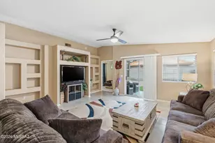 6086 N Applesauce Ct, Tucson, AZ 85741 - Photo 10