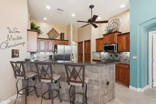 2568 E Alexis Ct, Green Valley, AZ 85614 - Photo 6