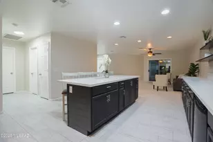 9267 N Red Diamond Ave, Tucson, AZ 85742 - Photo 12