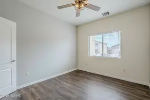 8847 N Moonfire Dr, Tucson, AZ 85743 - Photo 14