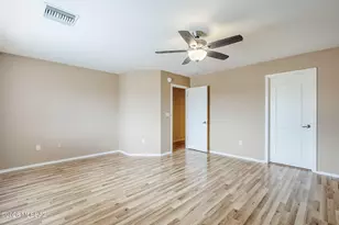 8847 N Moonfire Dr, Tucson, AZ 85743 - Photo 28