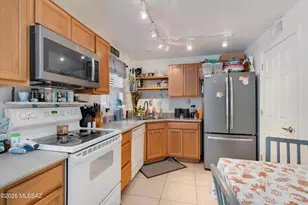 915 N Venice Ave, Tucson, AZ 85711 - Photo 12