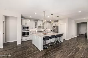 5566 W Lazy Farm Dr, Oro Valley, AZ 85742 - Photo 1