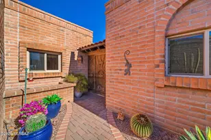 972 W Camino Urbano, Green Valley, AZ 85622 - Photo 8