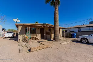 325 E President St, Tucson, AZ 85714 - Photo 2