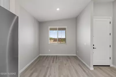 7778 S Wild Prairie Drive, Tucson, AZ 85757 - Photo 2