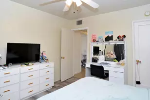 918 E Elm St, Tucson, AZ 85719 - Photo 8