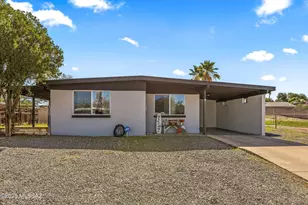 8448 E Ruby Dr, Tucson, AZ 85730 - Photo 2