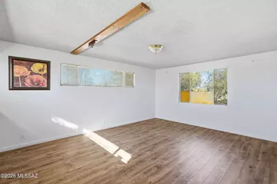 1031 S Magnolia Avenue, Tucson, AZ 85711 - Photo 10