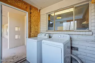 1031 S Magnolia Ave, Tucson, AZ 85711 - Photo 20