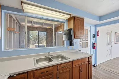1031 S Magnolia Avenue, Tucson, AZ 85711 - Photo 8