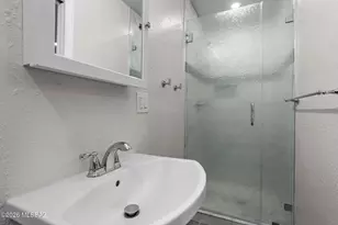 6939 E Crestline Dr, Tucson, AZ 85715 - Photo 34