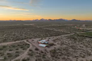 17353 W Manville Rd, Marana, AZ 85653 - Photo 28