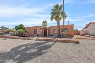 5312 E Hawthorne St, Tucson, AZ 85711 - Photo 2