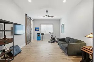 360 W Saguaro Arm Trail, Oro Valley, AZ 85755 - Photo 6