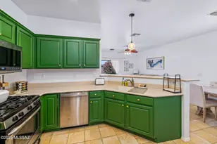 11880 W Fontenelle Dr, Marana, AZ 85653 - Photo 10