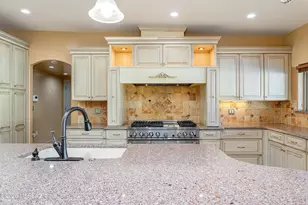 6610 E Circulo Invierno, Tucson, AZ 85750 - Photo 6