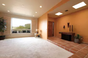 455 W Valoro Dr, Tucson, AZ 85737 - Photo 10