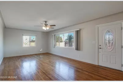 4241 E 5th Street, Tucson, AZ 85711 - Photo 6