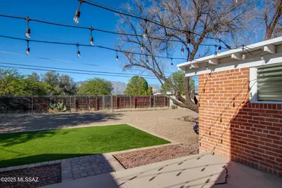 4241 E 5th Street, Tucson, AZ 85711 - Photo 38