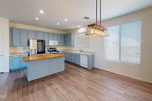 314 W Vuelta Friso, Sahuarita, AZ 85629 - Photo 2