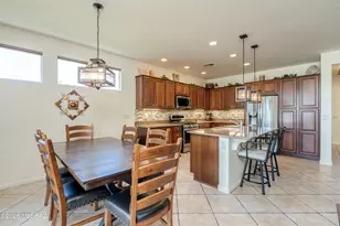 779 N Lukeville Dr, Green Valley, AZ 85614 - Photo 16