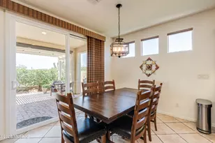 779 N Lukeville Dr, Green Valley, AZ 85614 - Photo 14