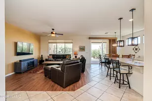 779 N Lukeville Dr, Green Valley, AZ 85614 - Photo 10