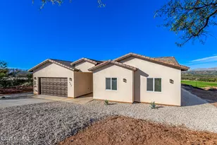 402 Cancun Corte, Rio Rico, AZ 85648 - Photo 2