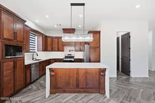 91 Circulo Penjamo, Rio Rico, AZ 85648 - Photo 20