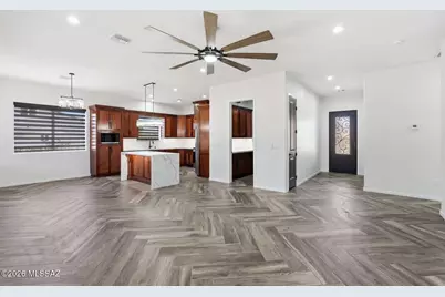 91 Circulo Penjamo, Rio Rico, AZ 85648 - Photo 14