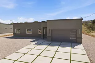 91 Circulo Penjamo, Rio Rico, AZ 85648 - Photo 2