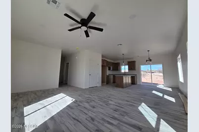 284 Via Italia, Rio Rico, AZ 85648 - Photo 8