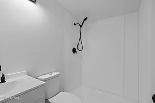 9876 S Cactus Apple Ln, Tucson, AZ 85756 - Photo 12