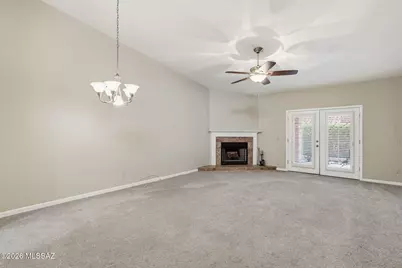 8614 E Pembrook Drive, Tucson, AZ 85715 - Photo 18