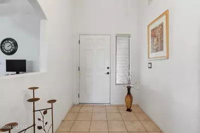 10605 E Heartleaf Willow Drive, Tucson, AZ 85747 - Photo 4