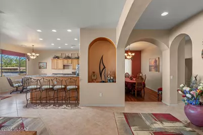 2020 W Cactus Run Drive, Green Valley, AZ 85622 - Photo 8