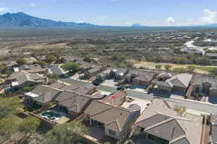 2020 W Cactus Run Dr, Green Valley, AZ 85622 - Photo 44