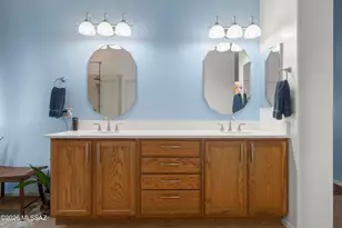 2020 W Cactus Run Dr, Green Valley, AZ 85622 - Photo 24