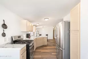 10405 N Mormon Rd, Elfrida, AZ 85610 - Photo 14