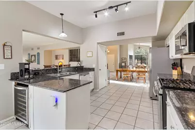 11137 N Par Drive, Oro Valley, AZ 85737 - Photo 16