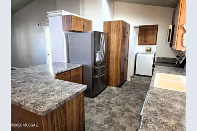 6195 S Foxhunt Drive, Tucson, AZ 85746 - Photo 4