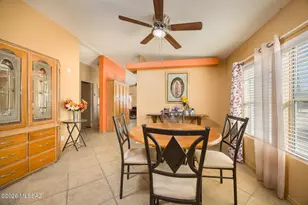 12320 W High Ridge Dr, Tucson, AZ 85736 - Photo 6