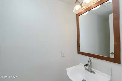 9151 N Eaglestone Loop, Tucson, AZ 85742 - Photo 30