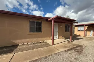 1229 E 25th St, Tucson, AZ 85713 - Photo 2