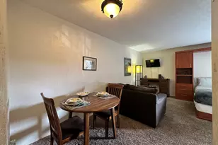 1620 N Wilmot Rd, Tucson, AZ 85712 - Photo 4