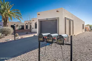 1117 W Camino Sagasta, Green Valley, AZ 85622 - Photo 2