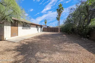 4014 E Fairmount Street, Tucson, AZ 85712 - Photo 2